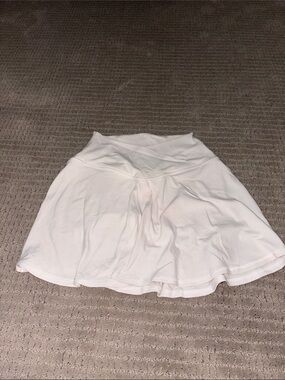 Offline by Aerie Women's Criss cross White Tennis Skirt